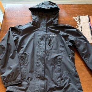 Columbia Women’s Black Rain Jacket